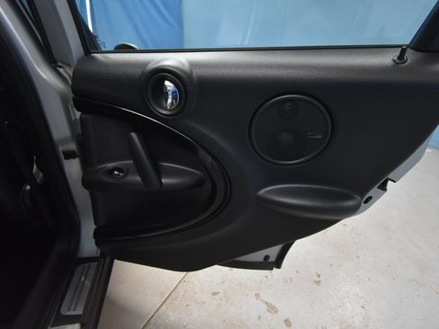 Used 2011 MINI Cooper Countryman S image 24