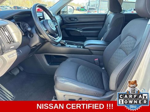 Certified 2024 Nissan Pathfinder SV AWD/4WD image 8