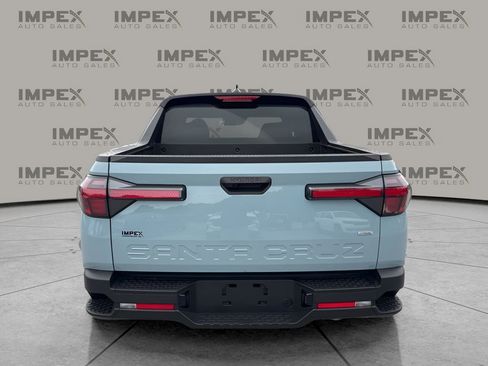 Used 2024 Hyundai Santa Cruz SE AWD/4WD image 4