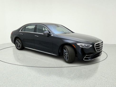 New 2026 Mercedes-Benz S 580e 4MATIC Sedan image 5