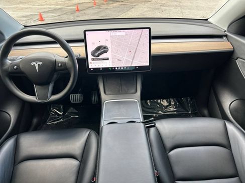 Used 2021 Tesla Model Y Performance AWD/4WD image 33