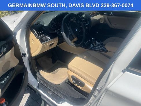 Used 2017 BMW X3 sDrive28i RWD image 13