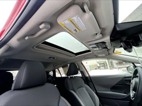 Certified 2025 Subaru Crosstrek 2.0i Premium image 12