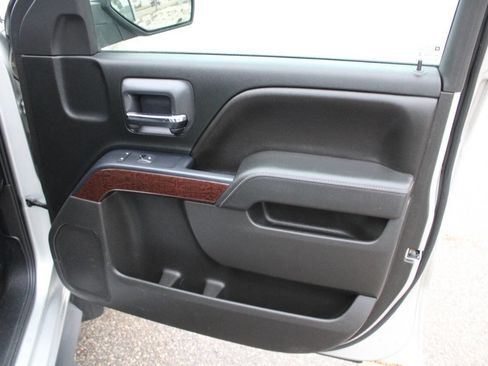 Used 2015 GMC Sierra 1500 SLE w/ SLE Value Package image 13