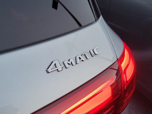Used 2024 Mercedes-Benz GLE 450 4MATIC image 6