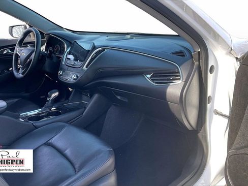 Used 2024 Chevrolet Malibu LT image 16