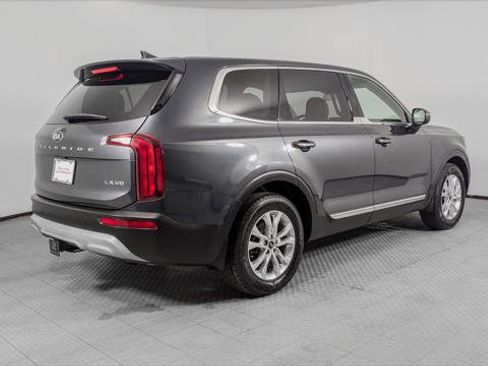 Used 2020 Kia Telluride LX FWD image 8