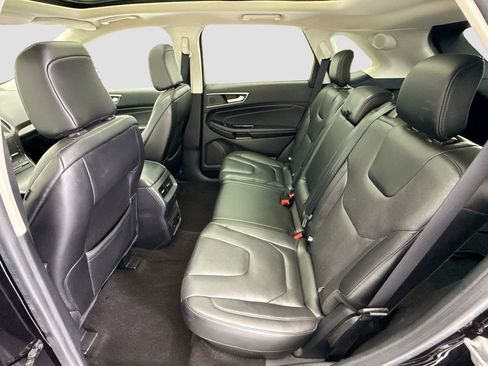 Used 2020 Ford Edge Titanium w/ Equipment Group 301A image 20