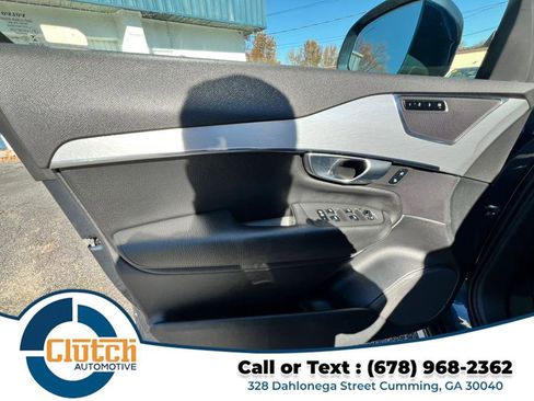 Used 2018 Volvo XC90 T6 Momentum w/ Convenience Package image 34