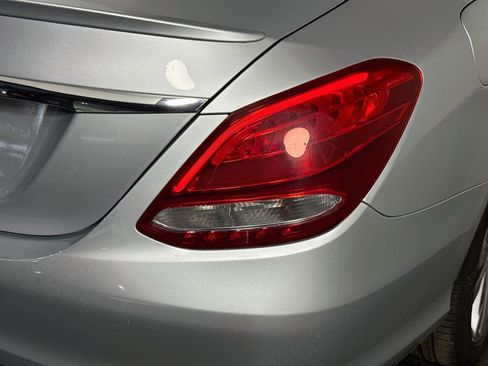 Used 2018 Mercedes-Benz C 300 Sedan w/ Premium Package image 34