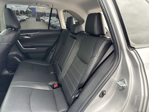 Used 2024 Toyota RAV4 XLE Premium FWD image 32