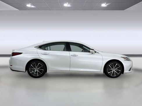 Used 2022 Lexus ES 350 w/ Premium Package FWD image 8