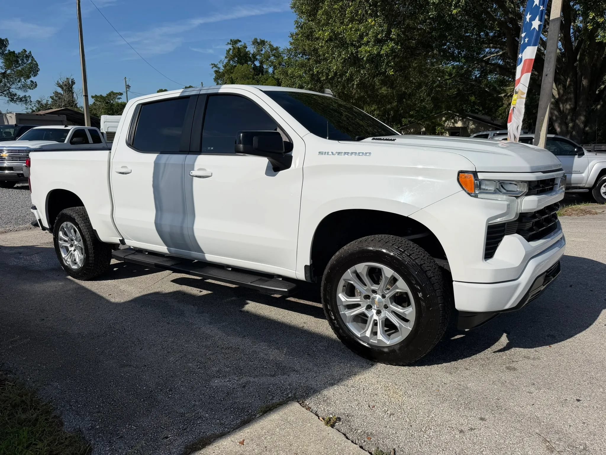 Used 2023 Chevrolet Silverado 1500 RST RWD image 3