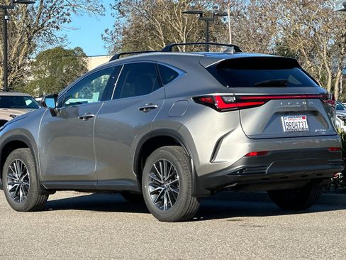 Used 2025 Lexus NX 350 NX 350 Premium image 6