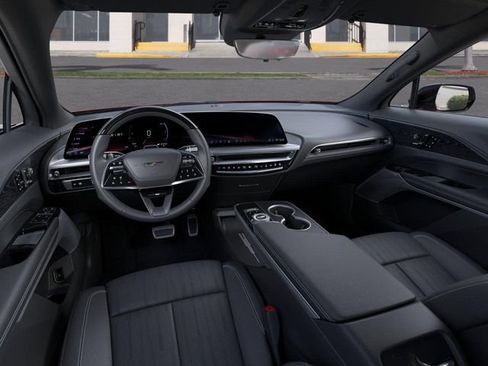 New 2026 Cadillac Lyriq V AWD/4WD image 15