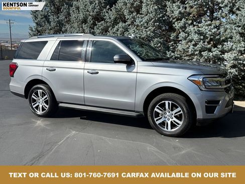 Used 2024 Ford Expedition Limited image 12