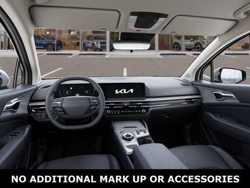 New 2026 Kia Sportage EX image 14