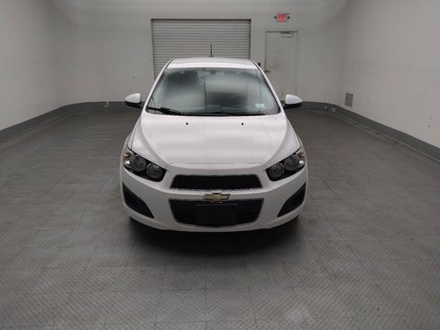 Used 2016 Chevrolet Sonic LT FWD image 14