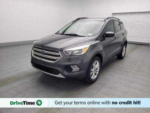 Used 2018 Ford Escape SE image 1