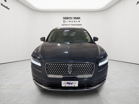 Used 2023 Lincoln Nautilus FWD w/ Premium Package image 31