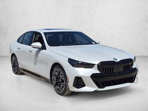 New 2027 BMW i5 eDrive40 w/ M Sport Package RWD image 6