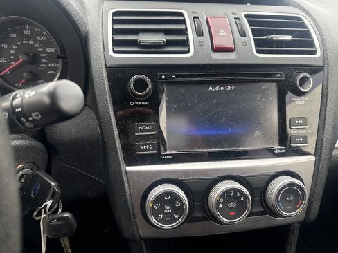 Used 2015 Subaru Crosstrek 2.0i Premium w/ Moonroof Package image 13