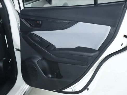 Certified 2023 Subaru Crosstrek 2.0i Premium image 32