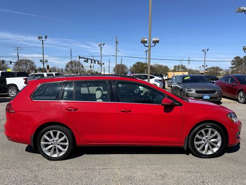 Used 2015 Volkswagen Golf SEL image 26