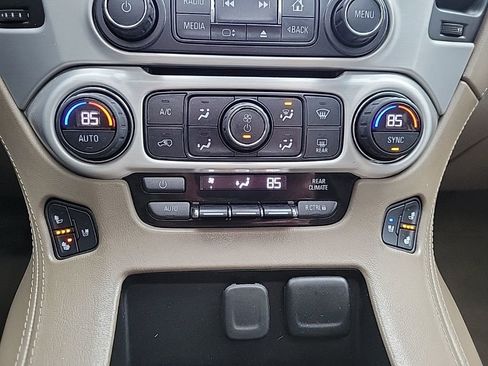 Used 2018 GMC Yukon SLT w/ Open Road Package image 25