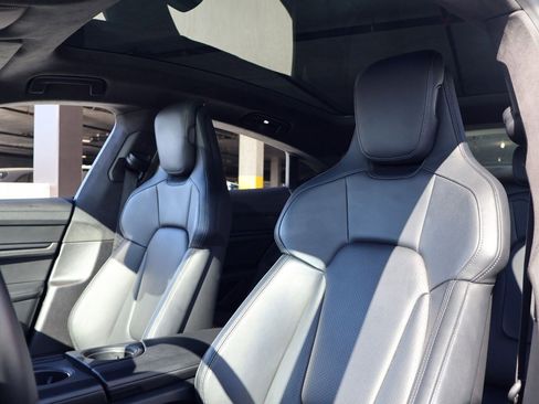 Certified 2024 Porsche Taycan GTS image 5