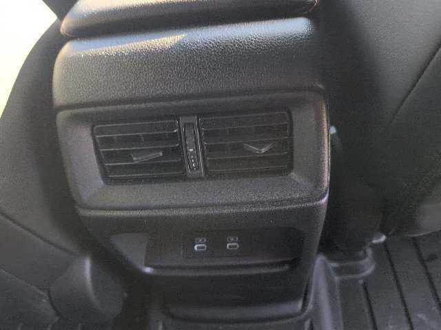 Used 2025 Honda CR-V Sport Touring image 12