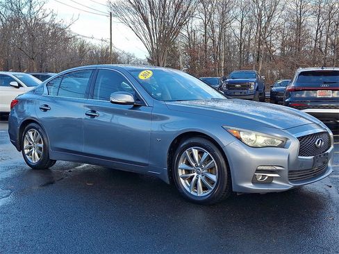 Used 2014 INFINITI Q50 Premium w/ Navigation Package image 2