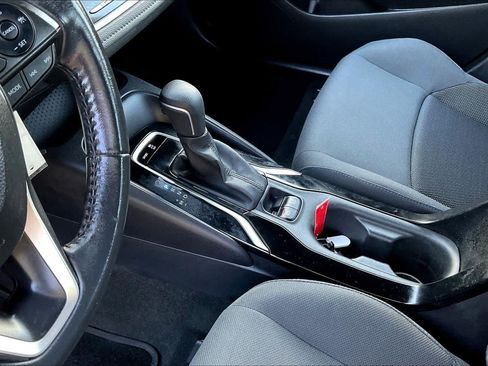 Used 2022 Toyota Corolla SE FWD image 15