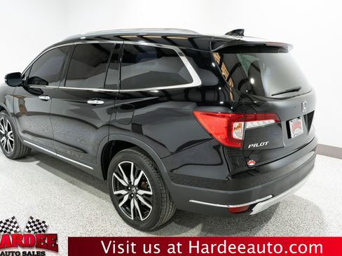 Used 2021 Honda Pilot Touring image 3