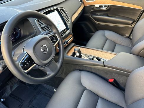 Used 2025 Volvo XC90 T8 Core w/ Climate Package image 14