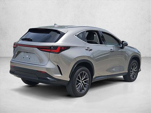Used 2024 Lexus NX 250 FWD w/ Towing Package (2000 Lbs) image 5