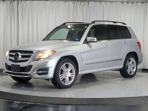 Used 2014 Mercedes-Benz GLK 350 4MATIC image 4