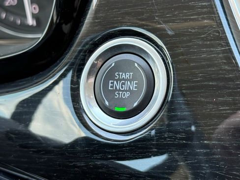 Certified 2024 Cadillac XT6 Premium Luxury w/ Technology Package FWD image 23