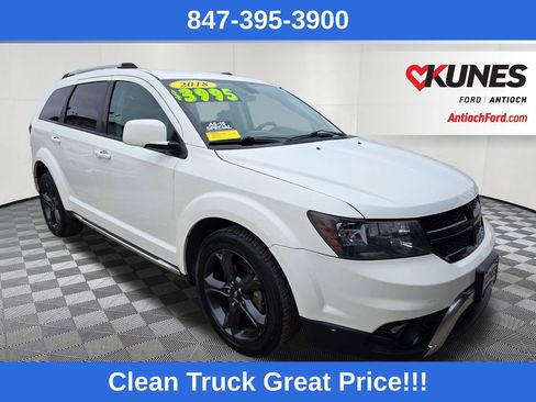 Used 2018 Dodge Journey Crossroad FWD image 2