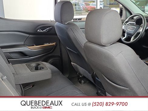 Used 2023 GMC Acadia SLE FWD image 22
