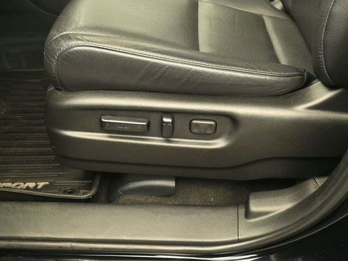 Used 2023 Honda Passport EX-L image 12