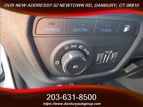 Used 2023 Jeep Grand Cherokee Trailhawk image 22