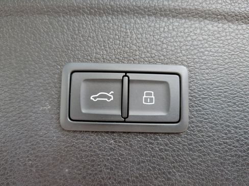 Used 2023 Audi Q5 2.0T Premium Plus w/ Premium Plus Package image 42