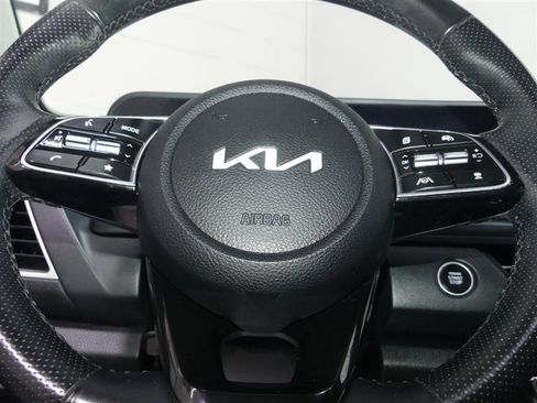 Used 2024 Kia Seltos SX w/ SX Sunroof Package AWD/4WD image 31