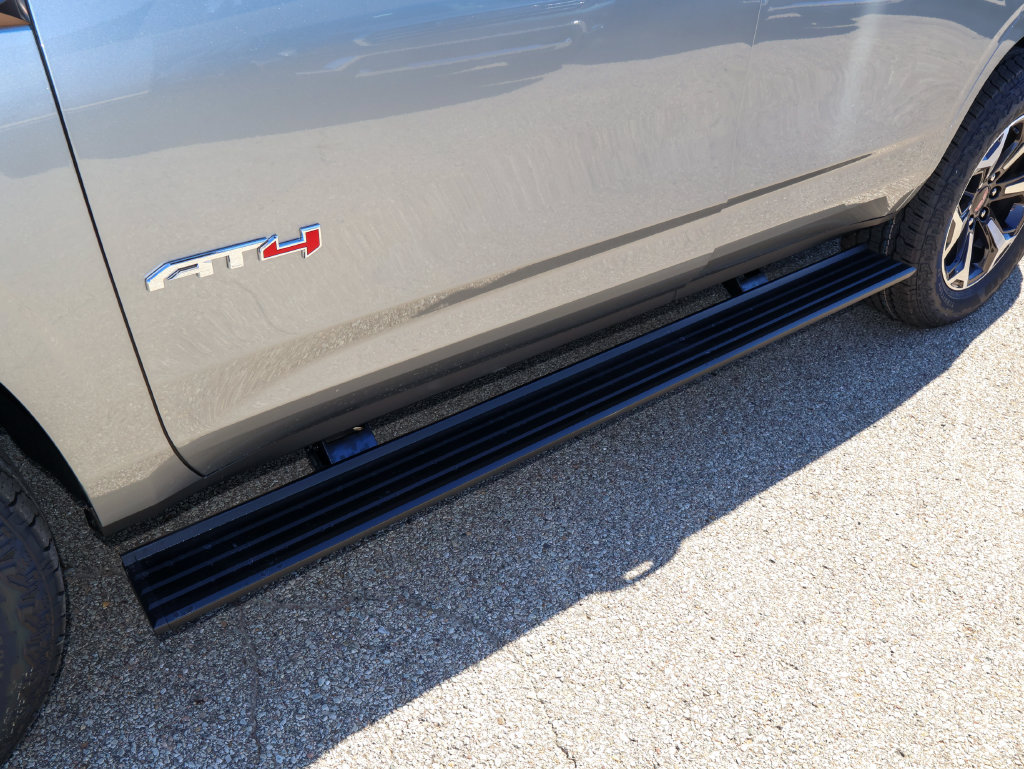 New 2026 GMC Yukon AT4 Ultimate AWD/4WD image 9