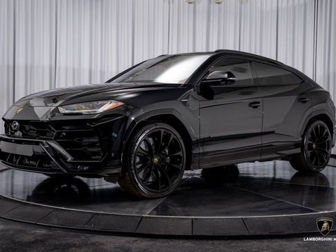 Used 2019 Lamborghini Urus image 6