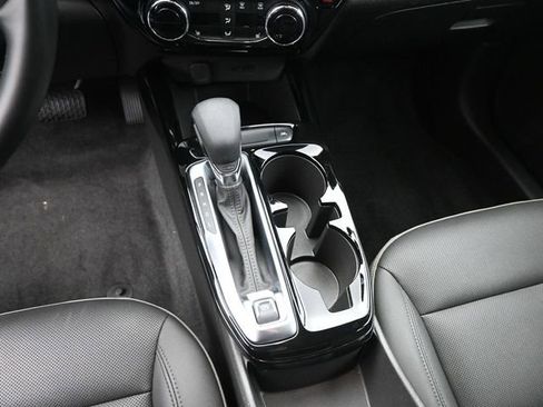 Used 2024 Chevrolet Trax ACTIV w/ Driver Confidence Package image 31