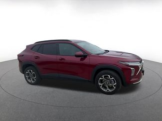 Used 2025 Chevrolet Trax LT w/ LT Convenience Package video 2