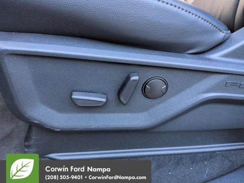New 2026 Ford F350 Lariat w/ Black Appearance Package AWD/4WD image 12
