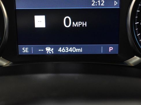 Used 2023 Chevrolet Equinox Premier image 26